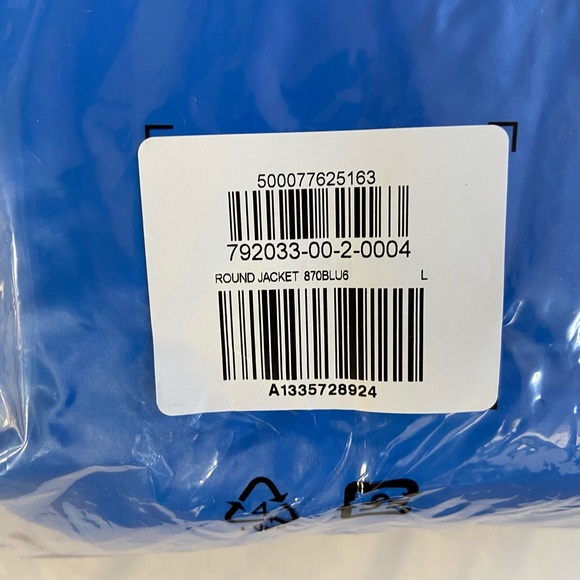 Yeezy x Gap Round Puffer Jacket - Picture 15 of 15